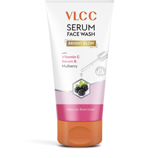 VLCC Serum Facewash - 100ml | with Vitamin C Serum Rich in Antioxidants & Mulberry Extract to Reduce Blemishes & Bright Glow | Dermatologically Tested